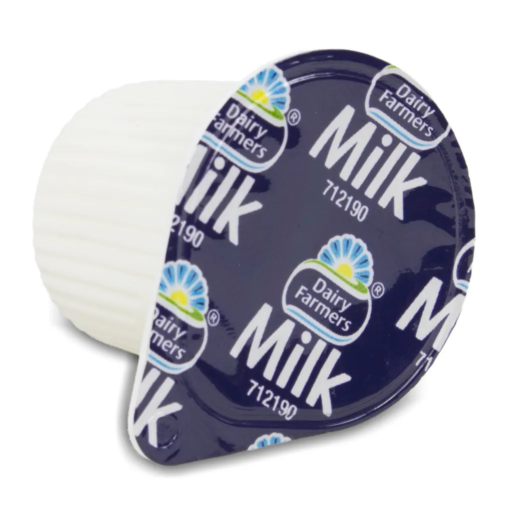 Product Image - CA013100, 6292 - Dairy Farmers 15ml UHT Long Life Milk - Individual Serve Portions (1).webp