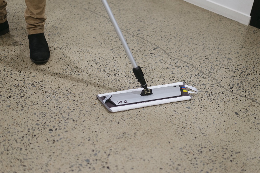 XO2® 40cm Pro Microfibre Floor Mop Kit